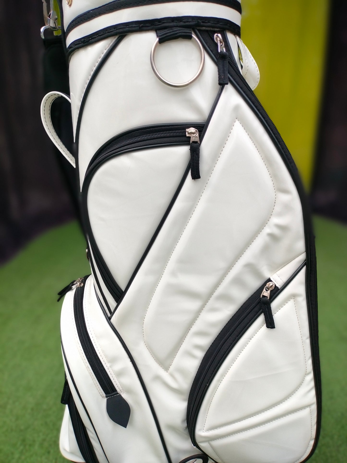 Old School Golf Bag - White