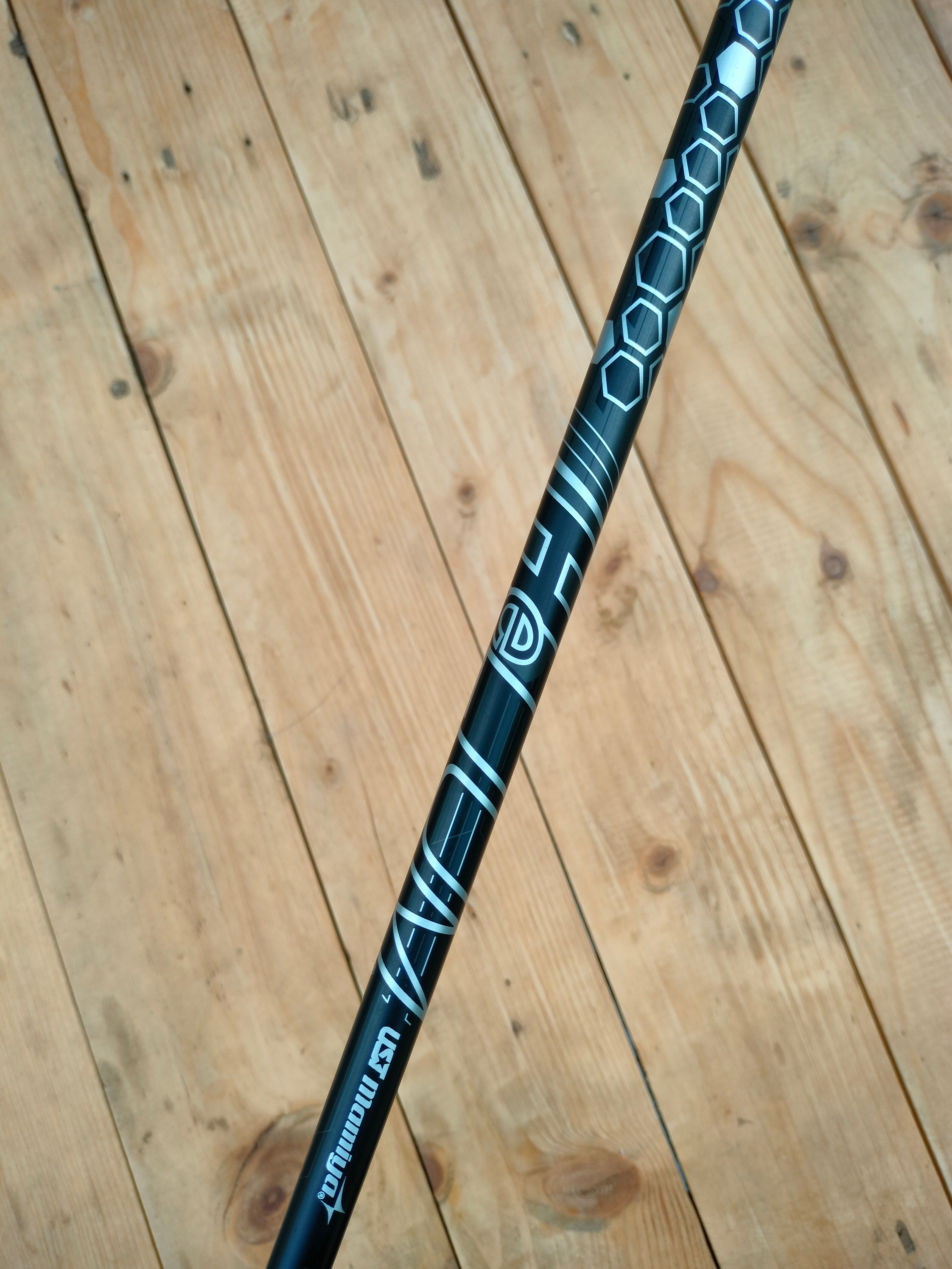 Tommy Armour Atomic 10.5° Driver