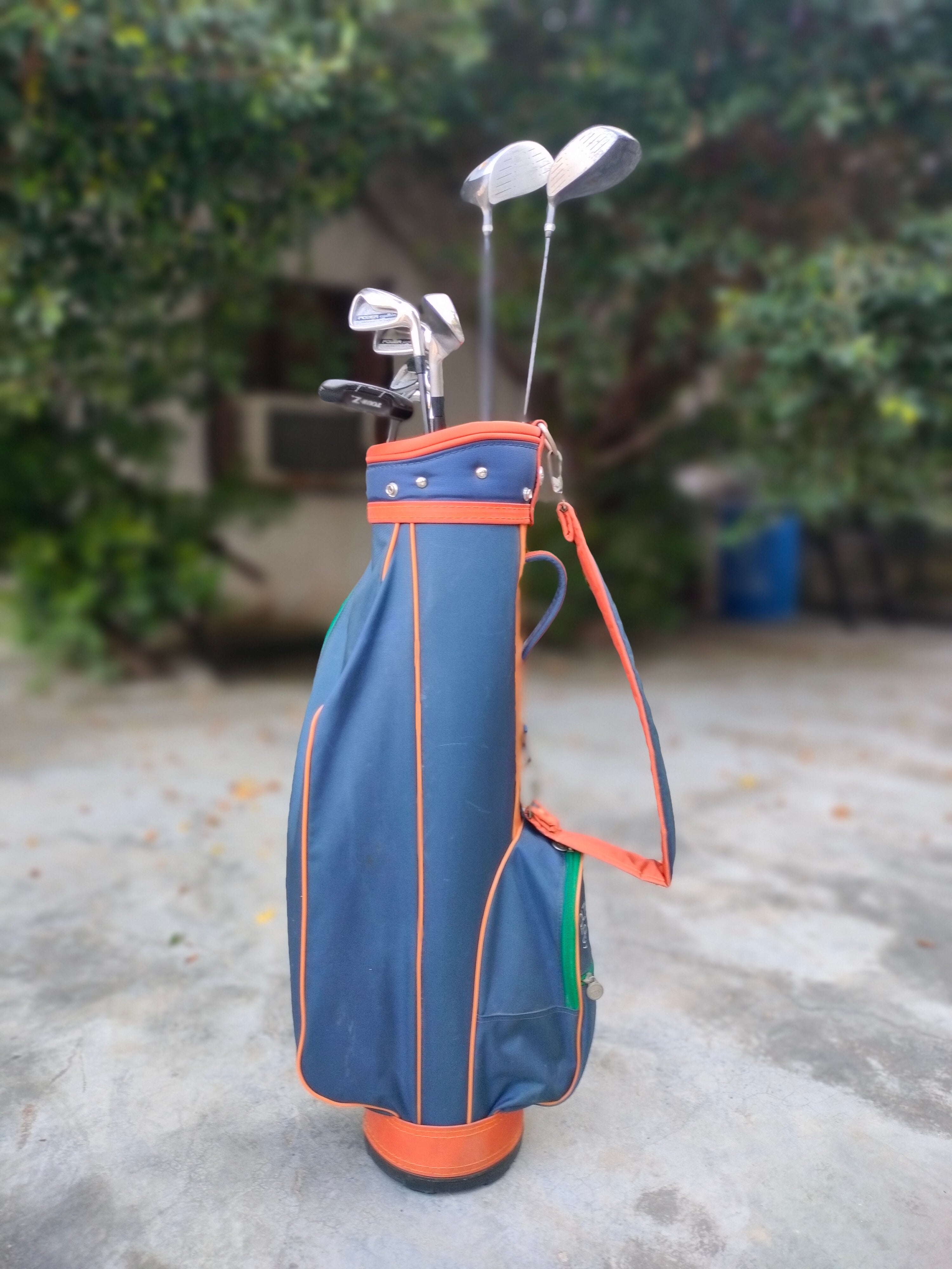 Wilson Golf Half Set - 8 clubs + Bag