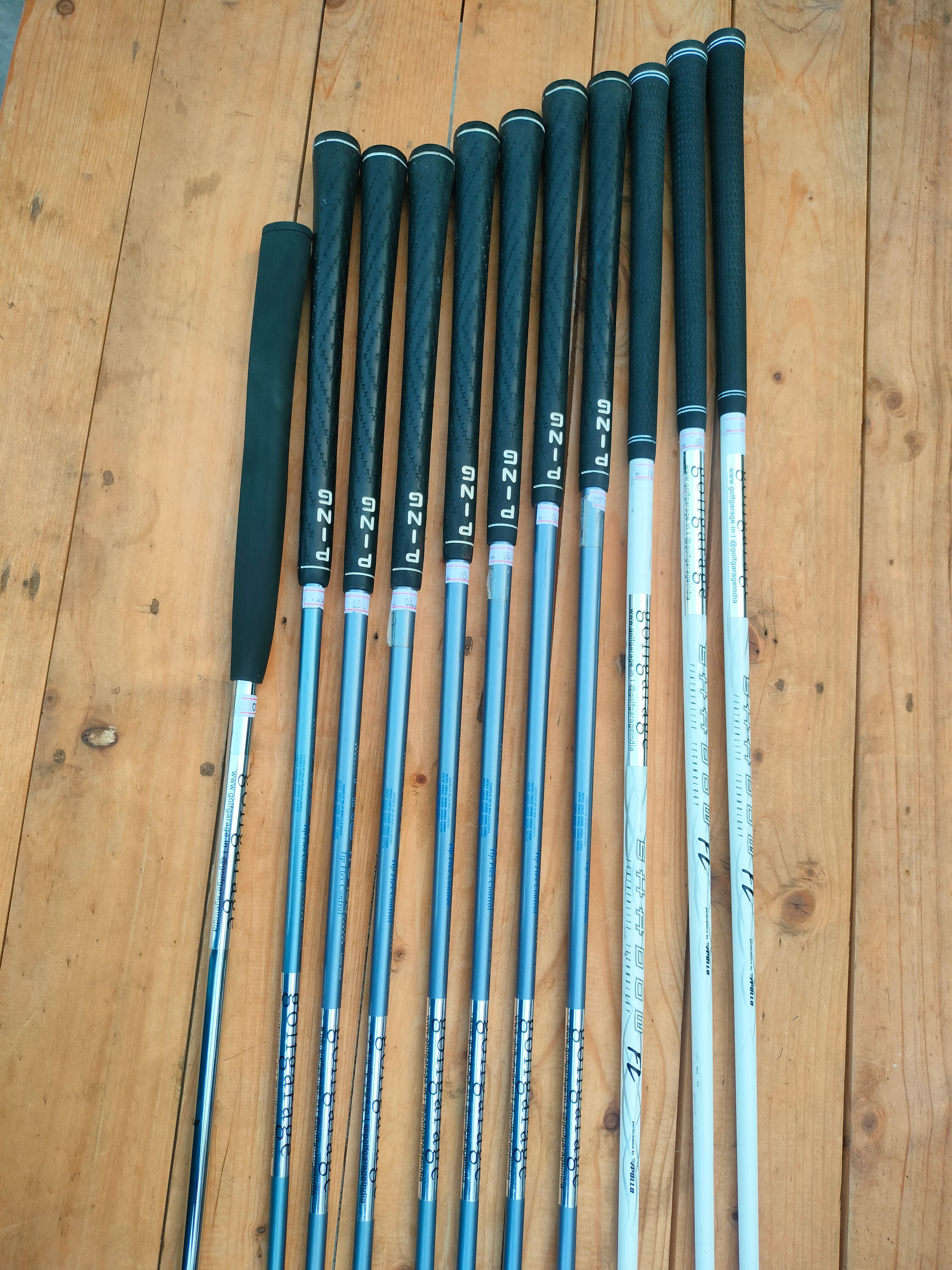 Ping Golf Assorted Ladies Full Set - 11 Clubs + Bag