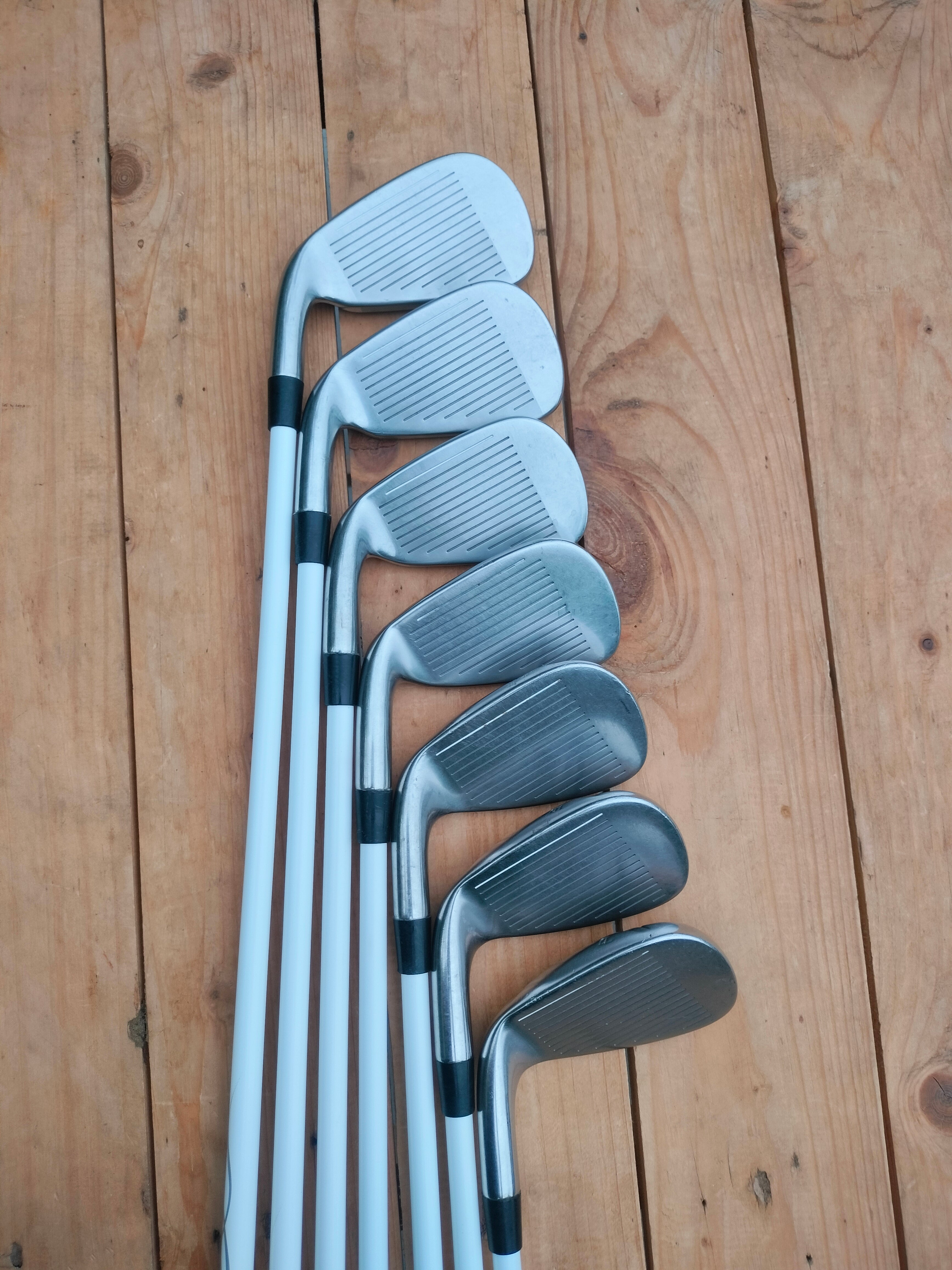 TaylorMade RBZ Iron Set 4-PW