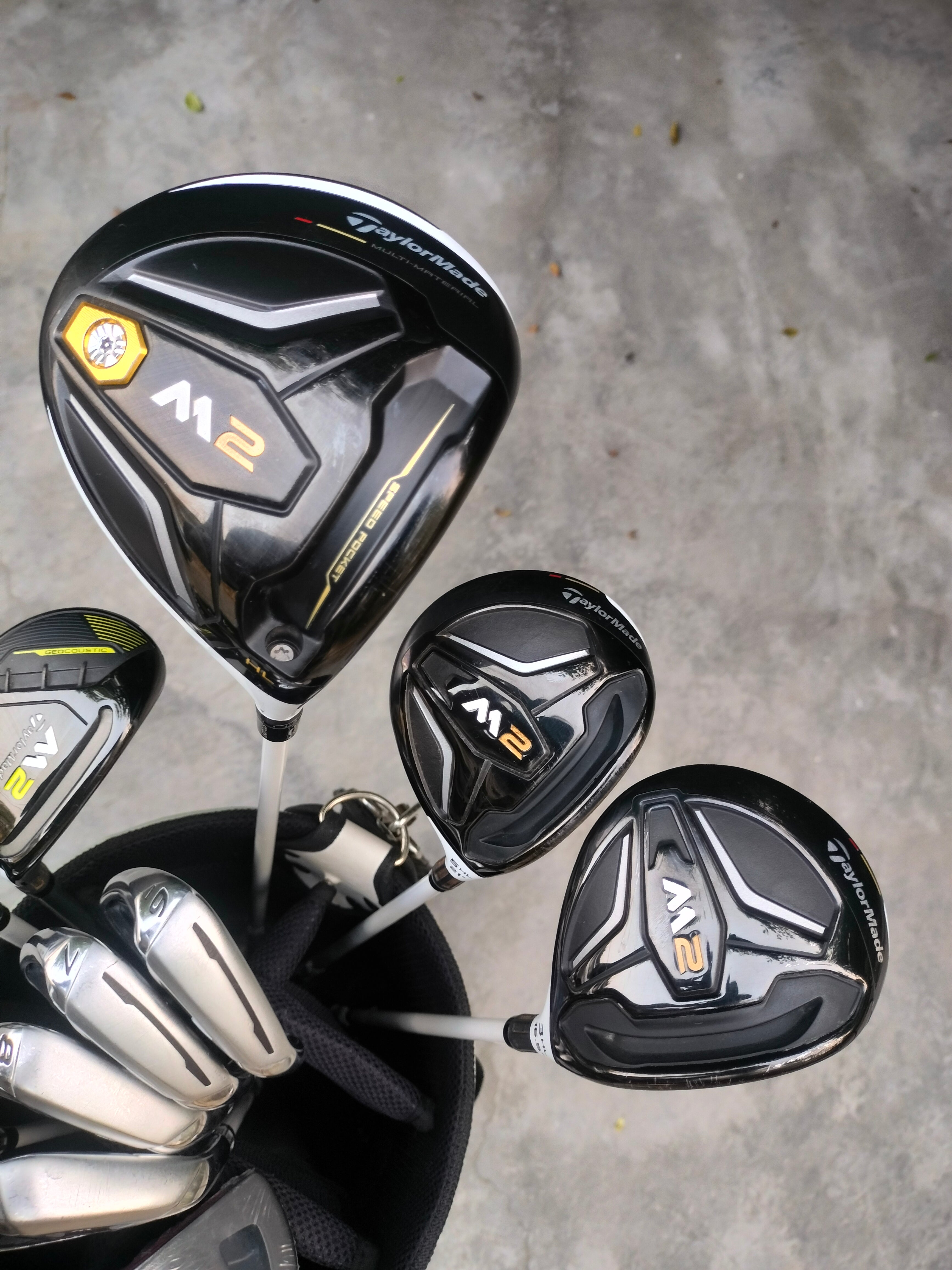 TaylorMade M2 Graphite Ladies Full Golf Set - 13 clubs + Bag