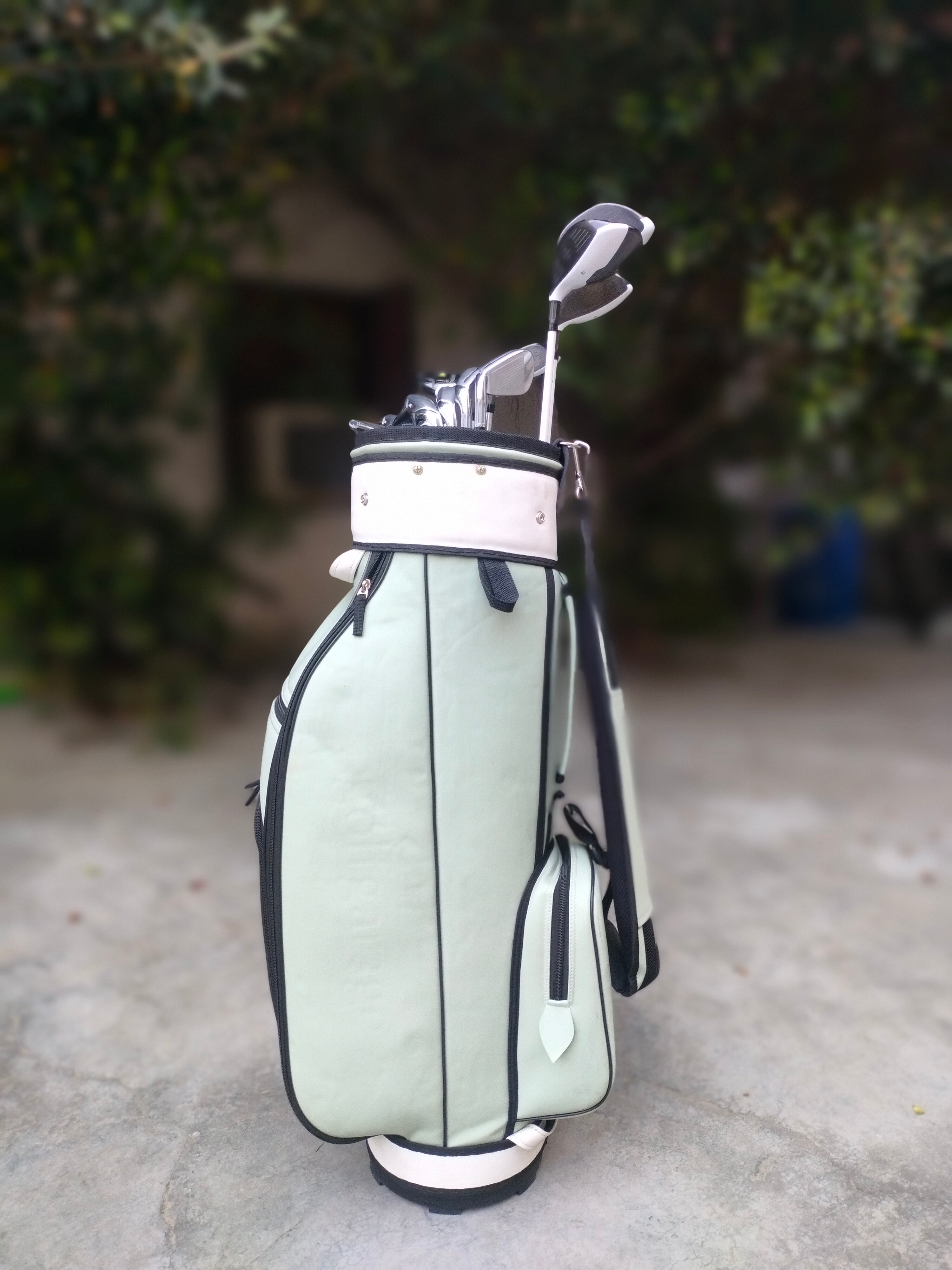 TaylorMade M2 Graphite Ladies Full Golf Set - 13 clubs + Bag