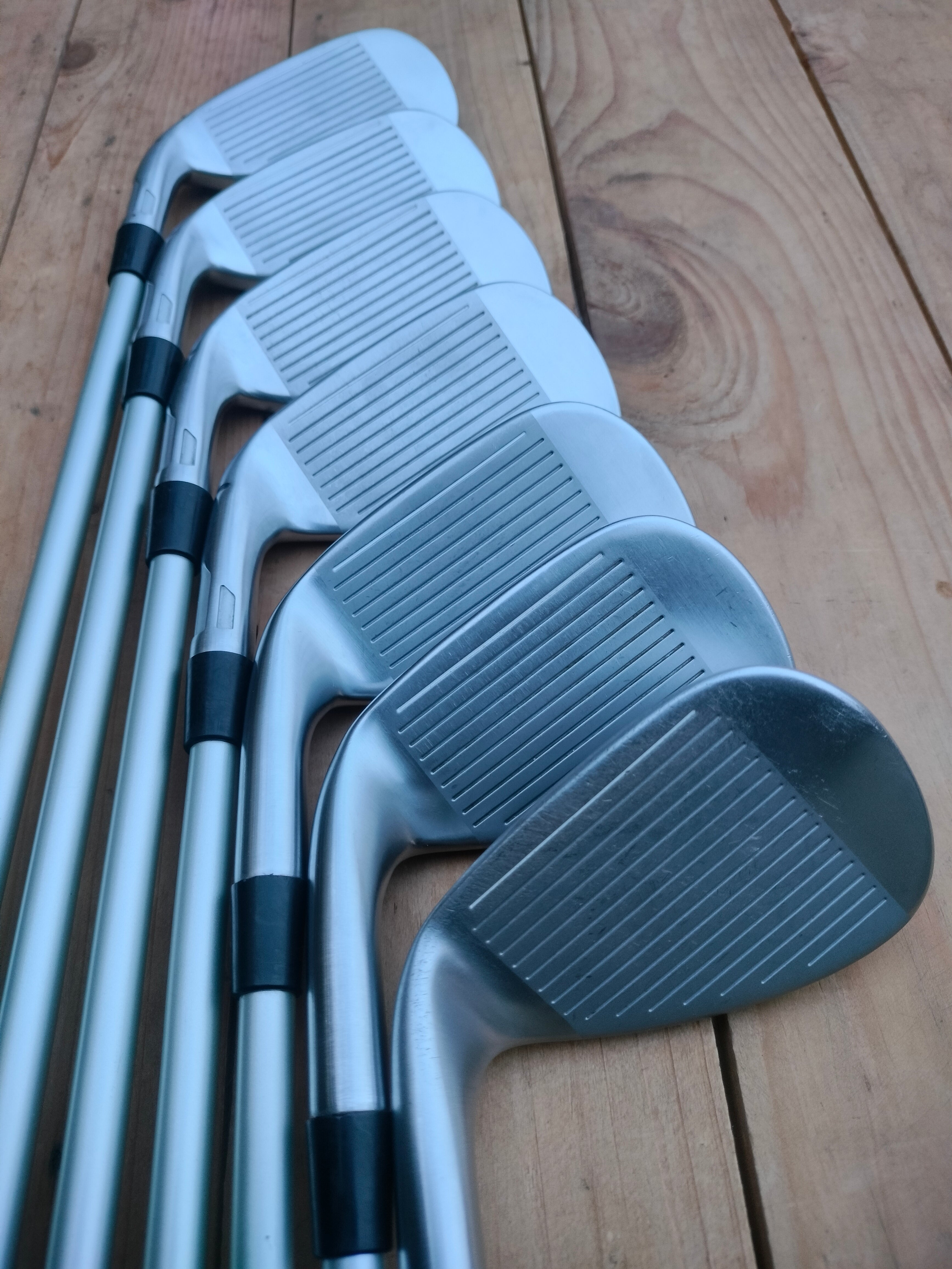 TaylorMade Qi Iron Set 5-SW