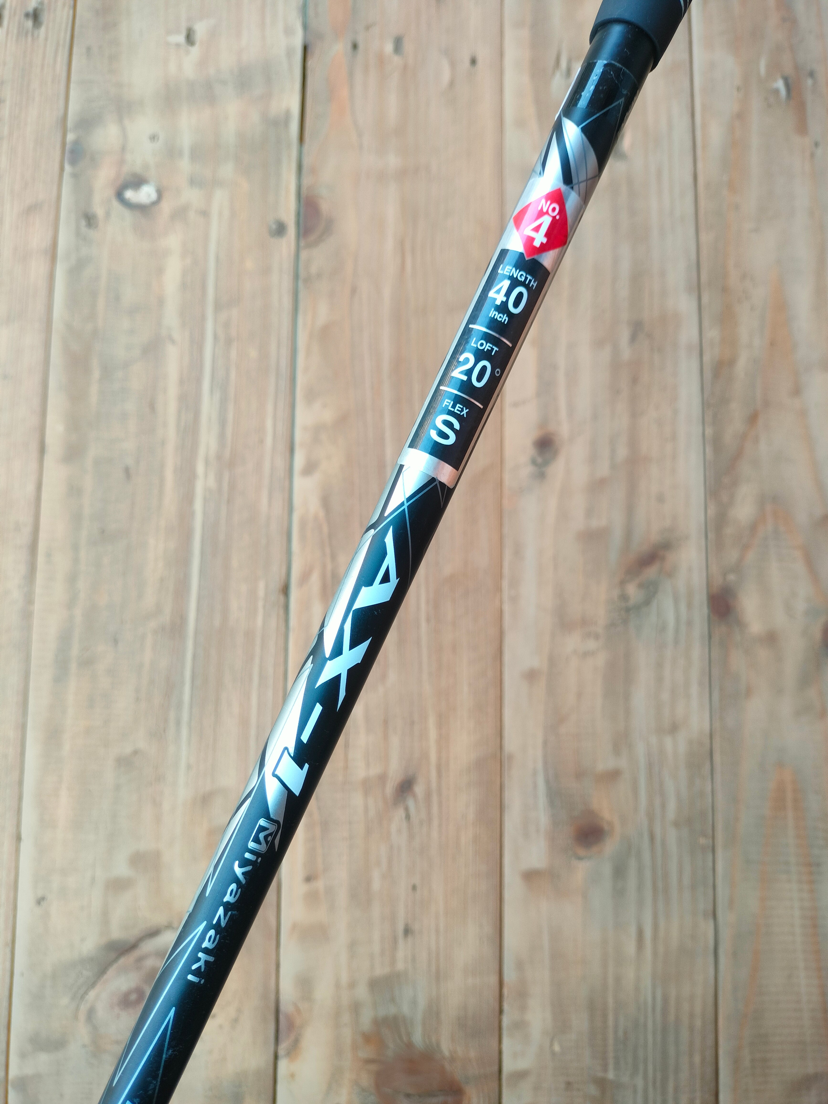 XXIO X Black #4 Hybrid