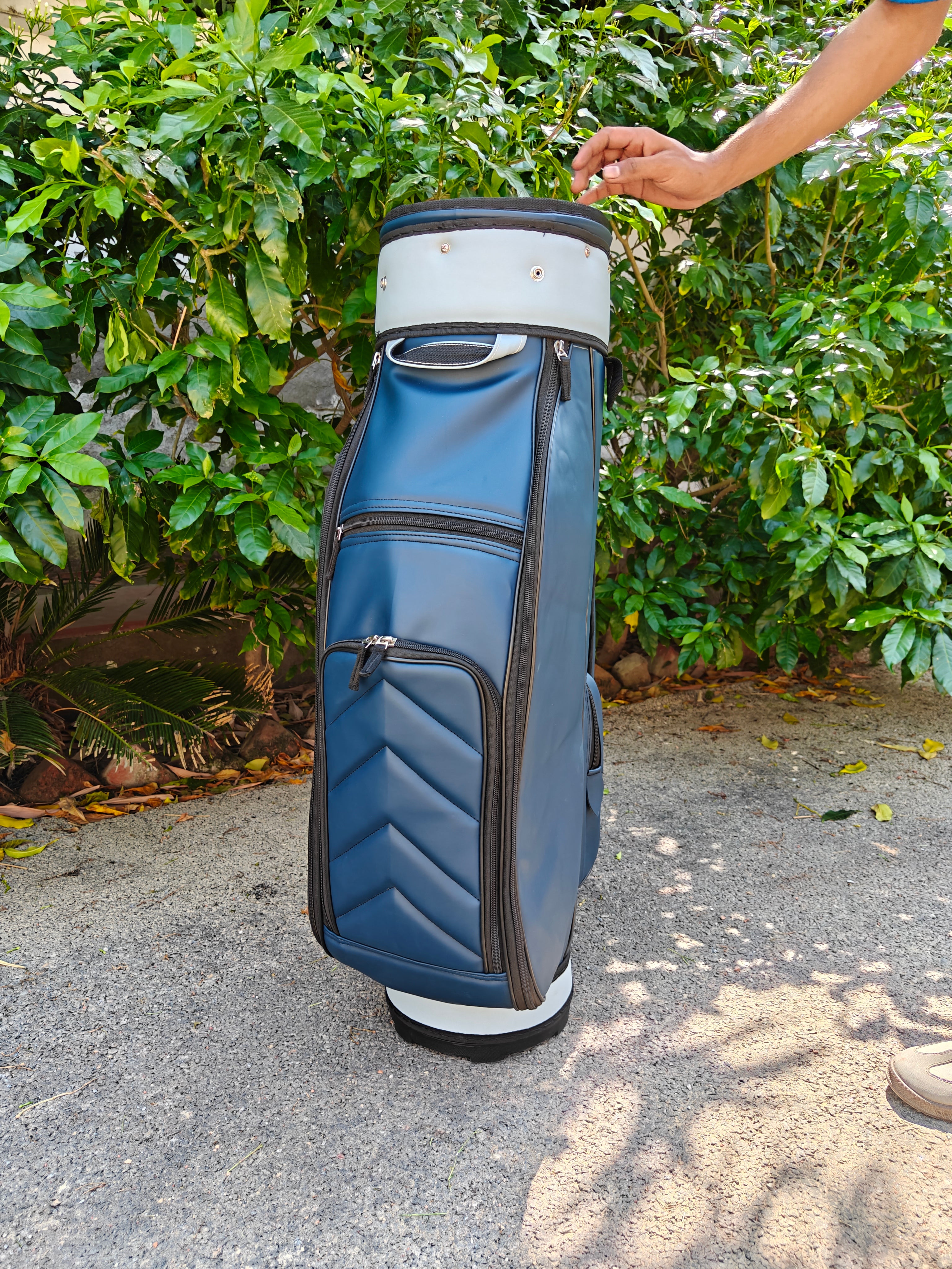 Classic Golf Bag - Navy and Sky Blue